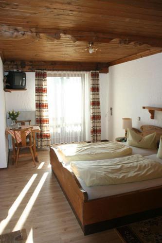 Hotel Negele Hohenfurch Dış mekan fotoğraf