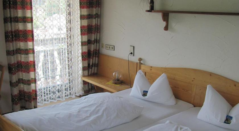 Hotel Negele Hohenfurch Oda fotoğraf